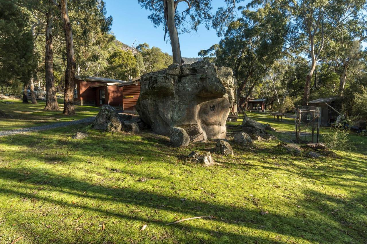 Wonderland Cottages Halls Gap Bagian luar foto
