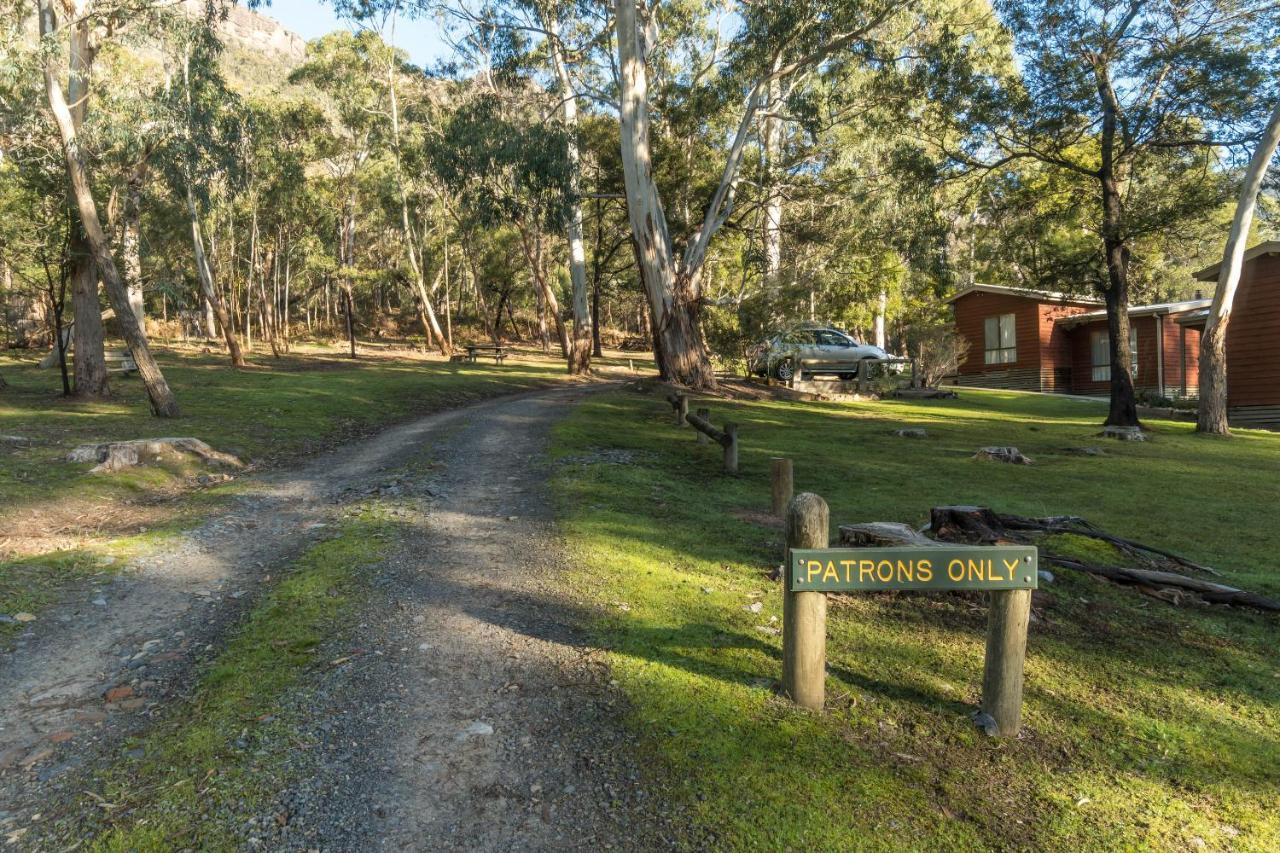 Wonderland Cottages Halls Gap Bagian luar foto